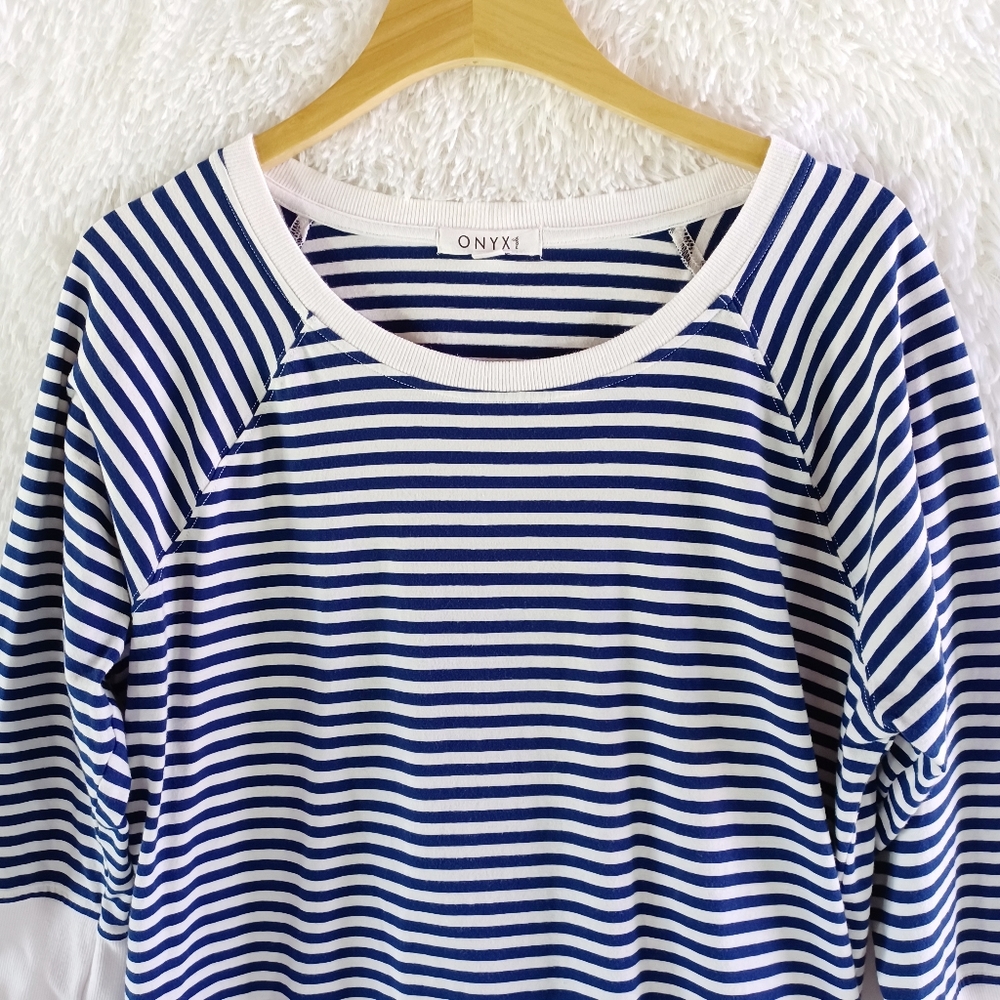 ONYX moda Woman's Size XL ¾ Sleeve Top - Picture 3 of 12